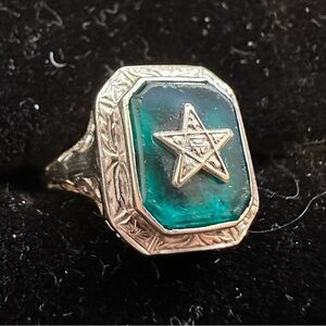 RARE Victorian 14k White Gold Emerald Star Ring